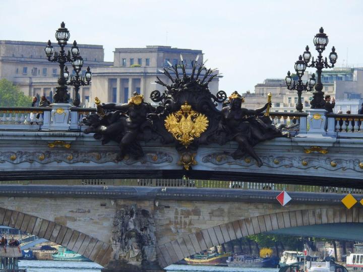 Nymphes de Neva Paris